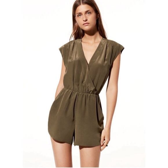Aritzia Babaton Green Corbett Silk Romper XXS Shorts Jumpsuit - Picture 1 of 8